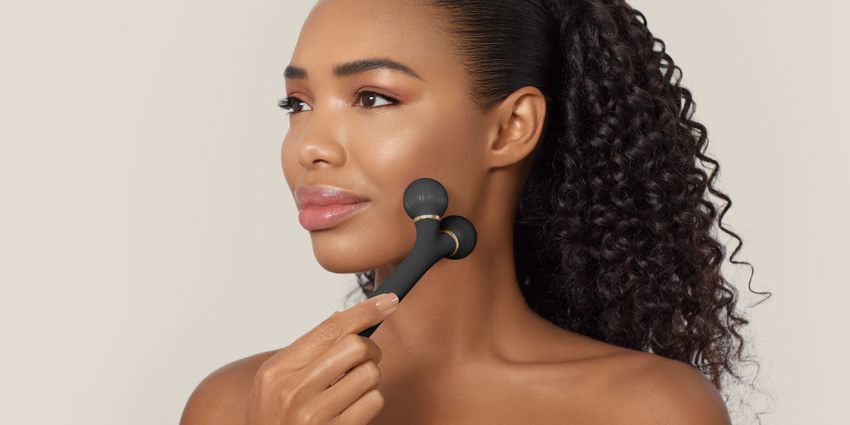 Smoothing & Tightening Skin Massage